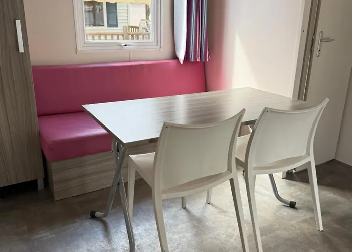 Le G9 - Lumineux Pour 4 Avec Tv Semesterbostad